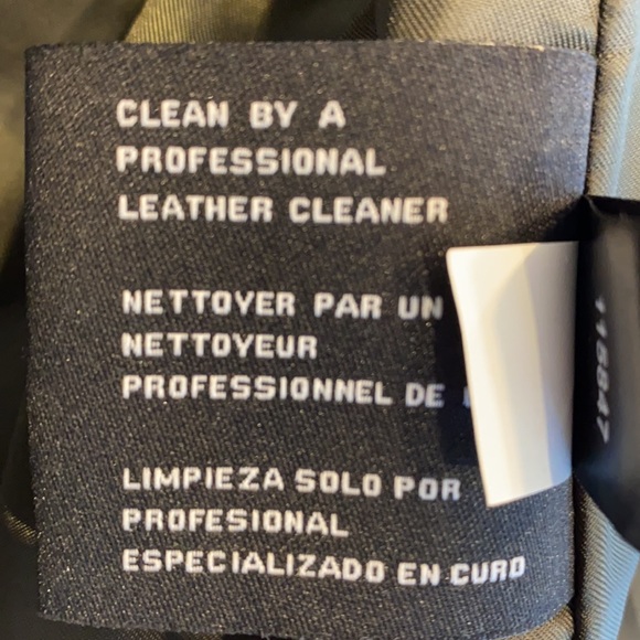 Michael Kors brown leather jacket. Perfect fit. Soft leather. Brown. Size small - Picture 7 of 10